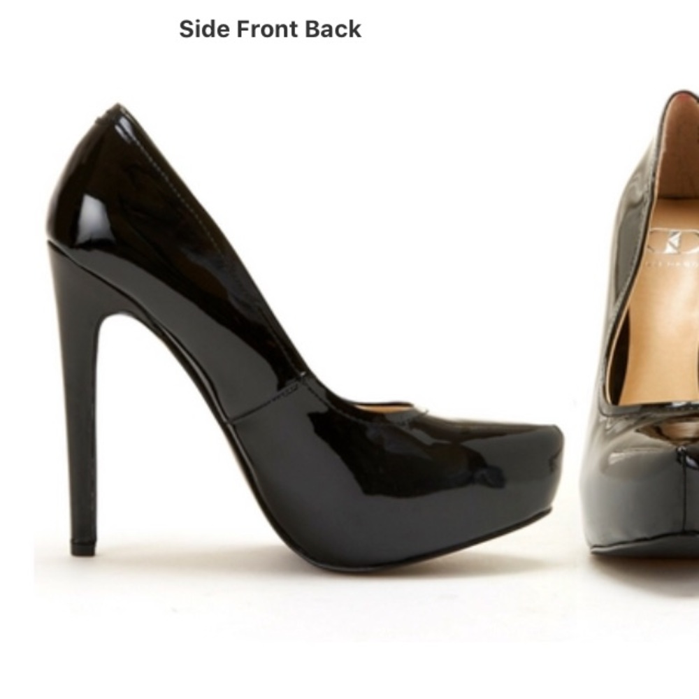 Kelsi Dagger 👠 Brette pumps. 5" heel